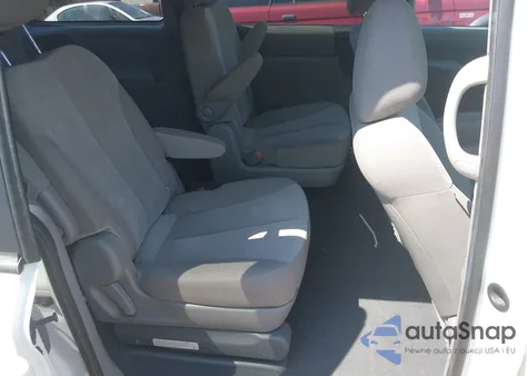 2012 Kia Sedona Lx z USA, uszkodzony, nr VIN KNDMG4C77C6418912